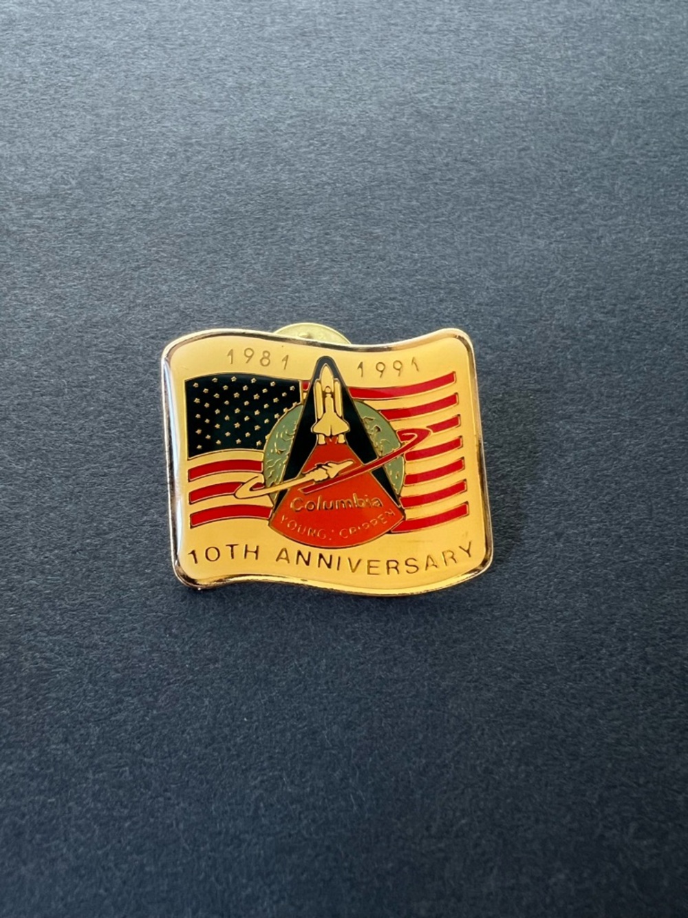 Vintage NASA Space Shuttle Columbia STS-1 10th Anniv, Lapel Pin 1981–1991